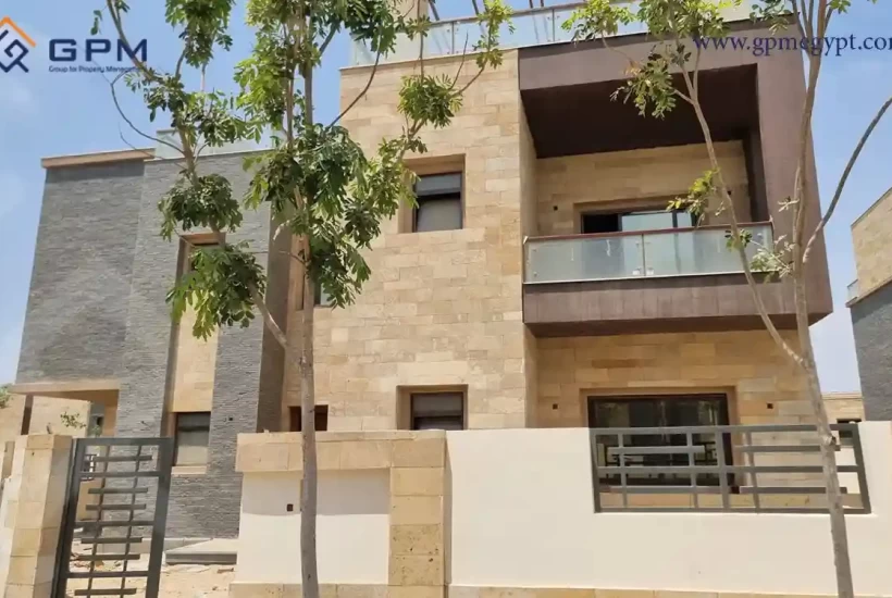 شقة للبيع في تاج سيتي زون T 238 متر